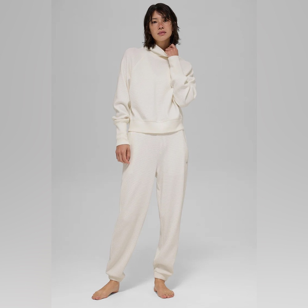 Alo Waffle Weekend Escape Mock Neck Long Sleeve & Jogger